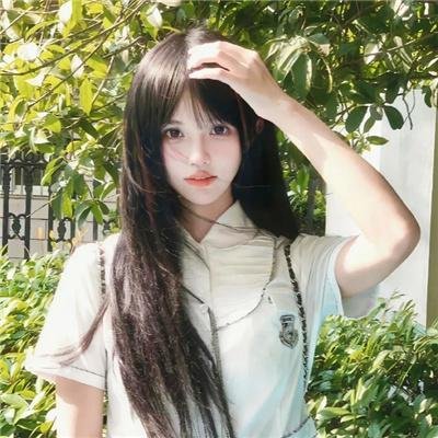 她不知道那些鸟的名字
